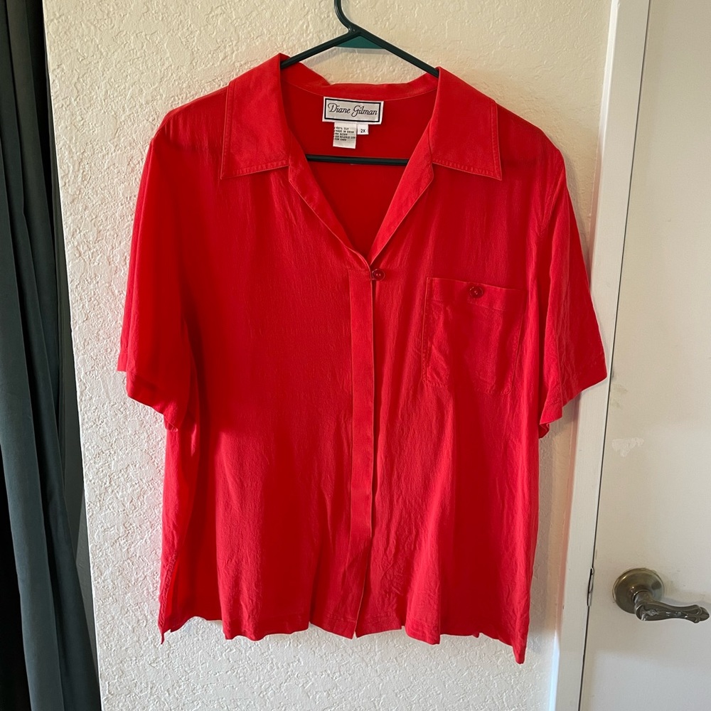 100% silk statement top